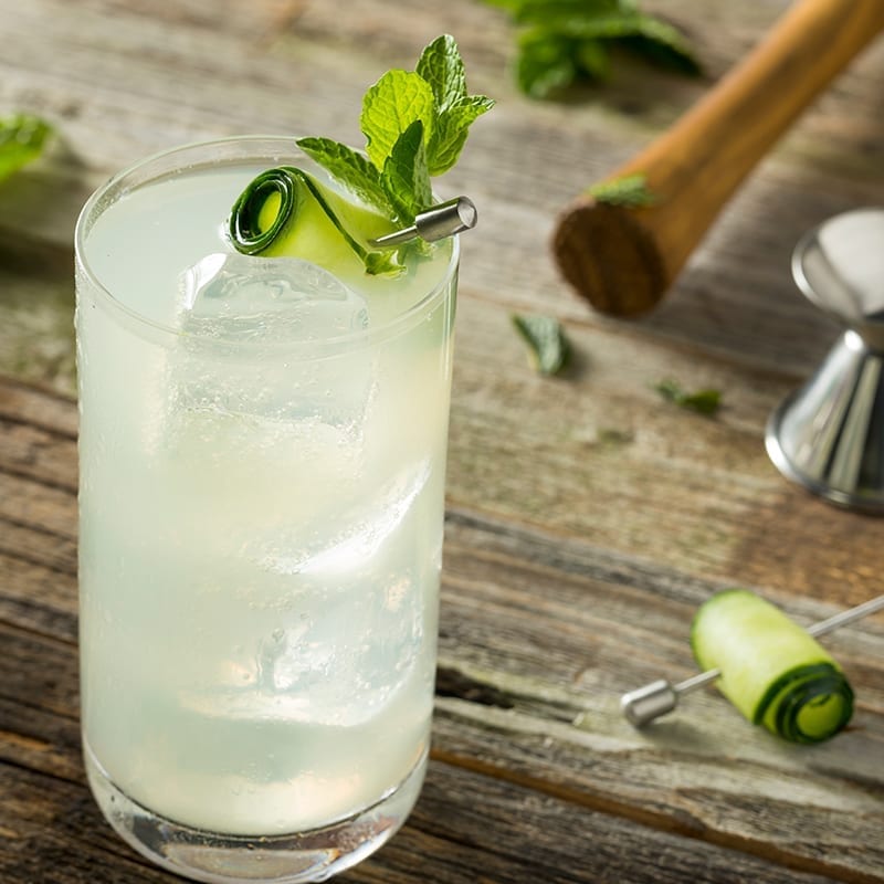 Cocktail: Hendricks Gin & Tonic